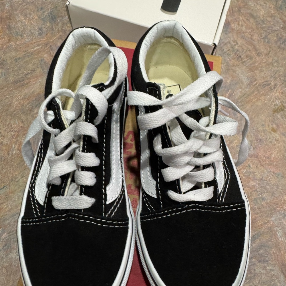 Masters Black and White Sneakers